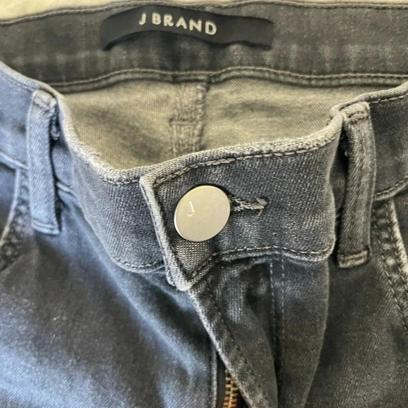 Jbrand Alana In Ashes distruct - Picture 8 of 16